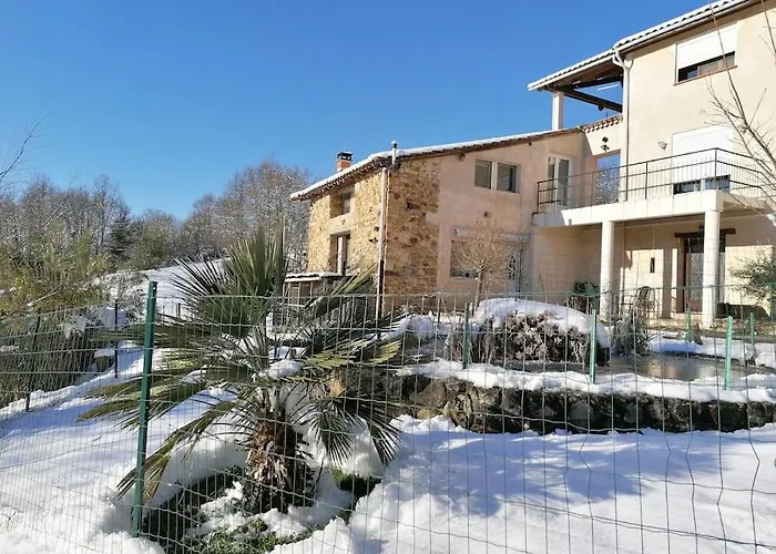 Les Merens Semesterbostad *